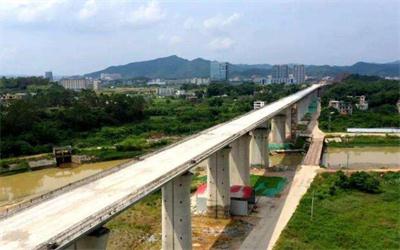 阿坝西金铁路